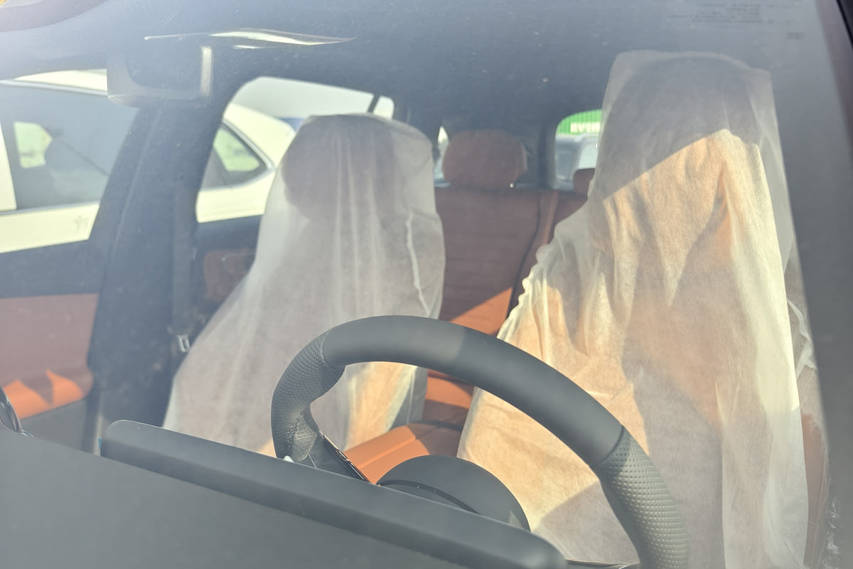 Фото Mercedes-Benz GLC II Luxury 7-seat Черный II 2024, №9