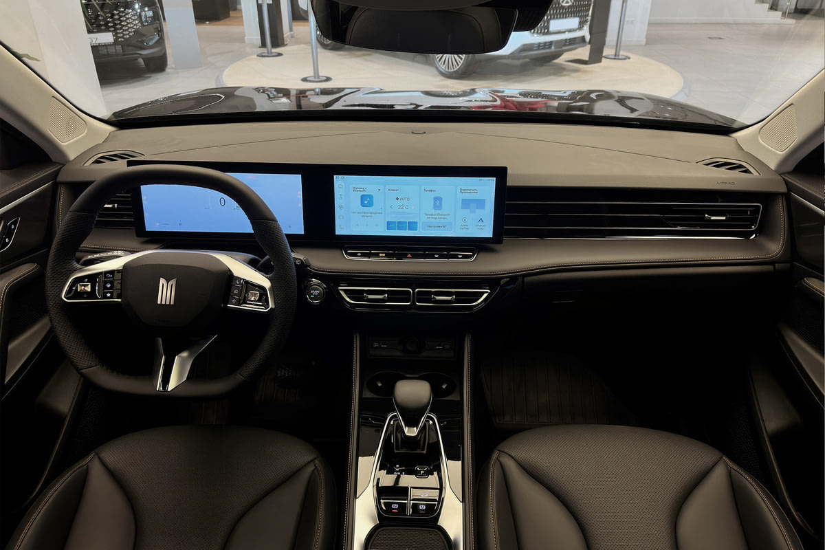 Фото Москвич М70 I Драйв Астраханский черный I 2026, №12