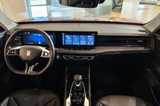 Москвич М70 I Драйв Алтайский красный I 2026, №6