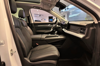 Москвич М90 I Ультимейт Арктический белый I 2026, №17