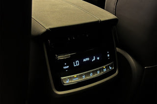 Москвич М90 I Ультимейт Арктический белый I 2026, №9