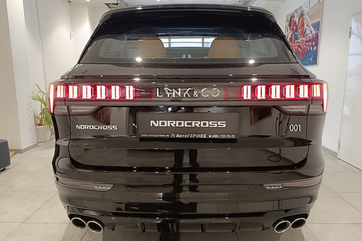 Фото Nordcross 001 I Ultra Sparkling Black I 2025, №3