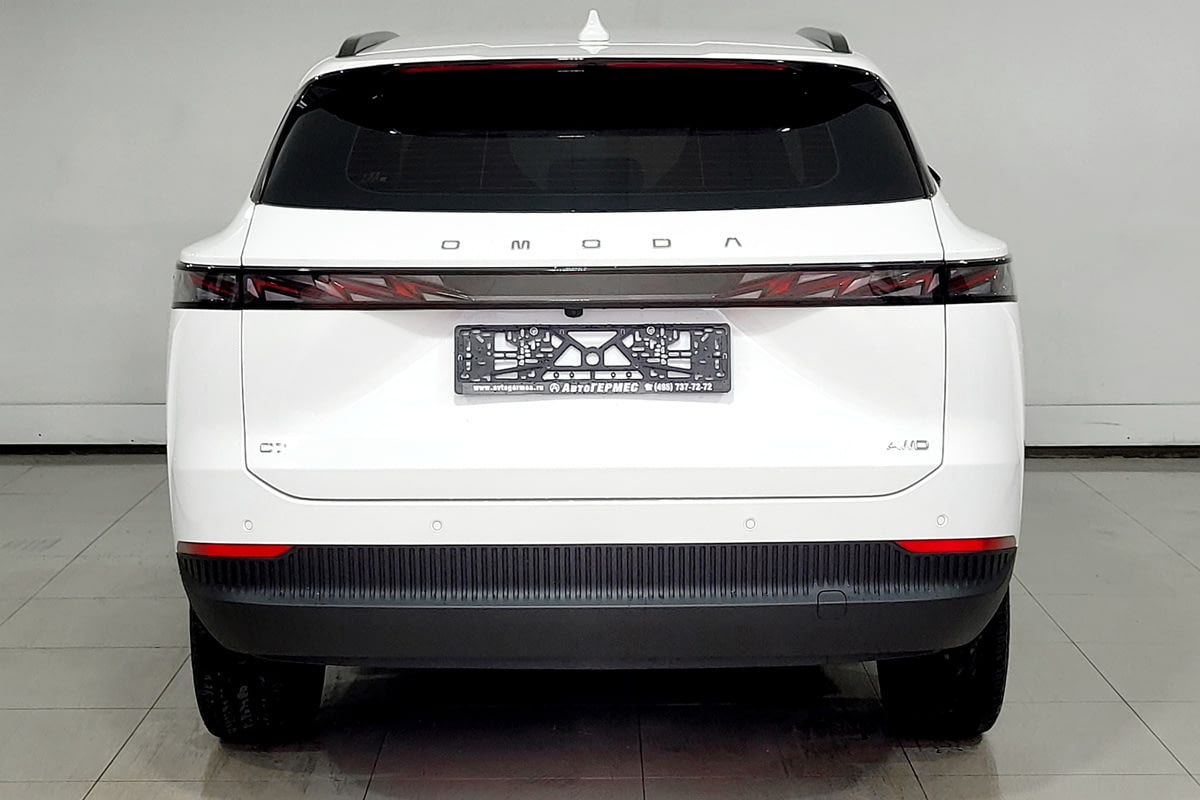 Фото OMODA C7 I Драйв Искрящийся белый I 2026, №3
