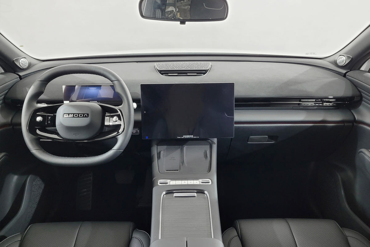 Фото OMODA C7 I Драйв Искрящийся белый I 2026, №5