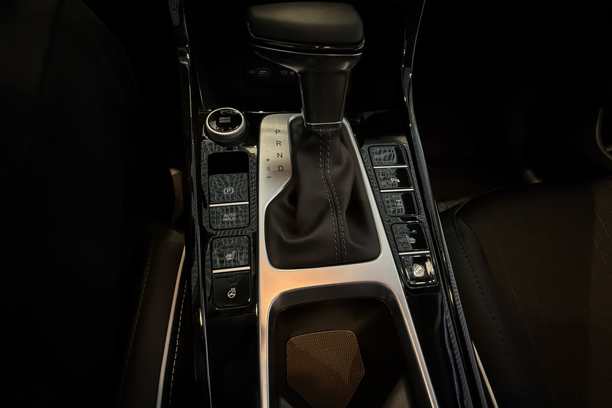 Фото SOLARIS HC I Лайфстайл + Продвинутый (Lifestyle + Advanced) Черный металлик I 2025, №10