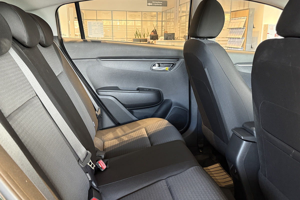 Фото SOLARIS KRX I Престиж (Prestige) Черный металлик I 2025, №11