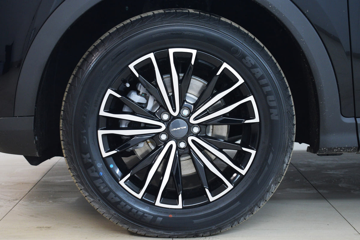 Фото SOUEAST S07 I Comfort 4WD Черный металлик I 2026, №12