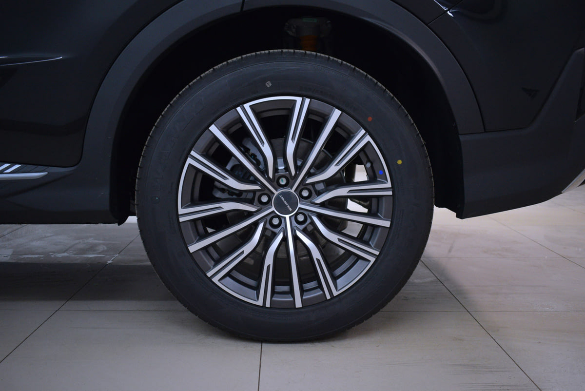 Фото SOUEAST S07 I Premium 4WD Черный металлик I 2025, №19