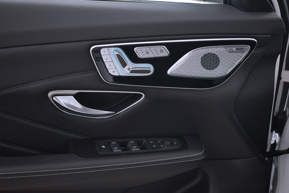 Фото SOUEAST S07 I Premium 4WD Белый металлик I 2026, №11