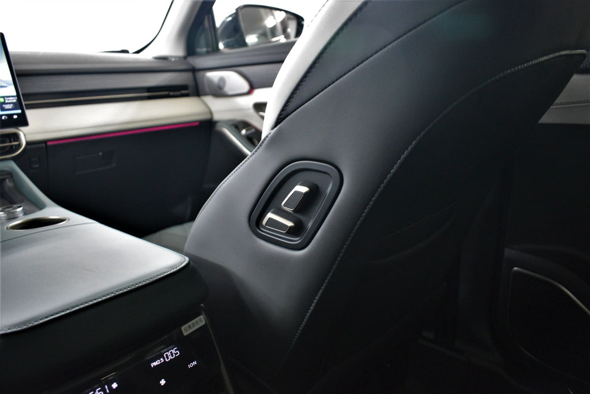 Фото SOUEAST S09 I Premium Черный металлик I 2024, №14