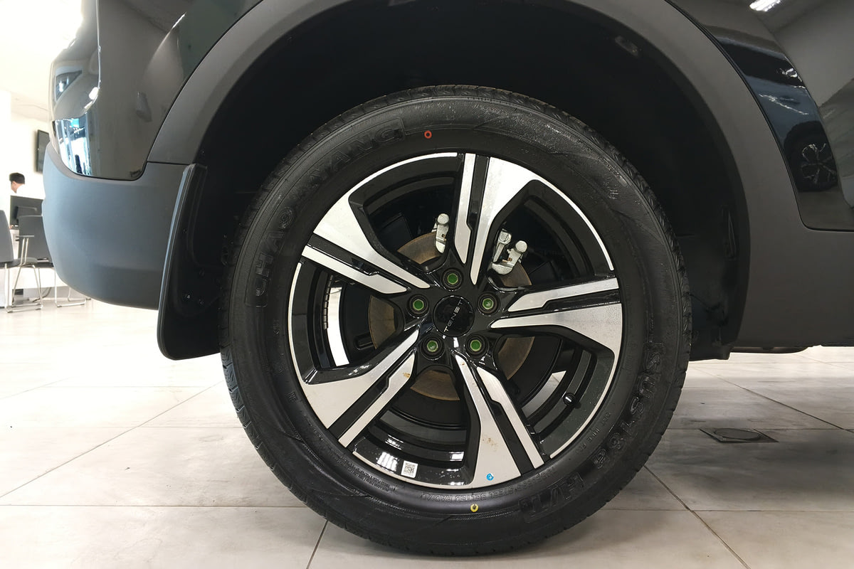 Фото TENET T4 I Prime Глубокий черный I 2025, №4