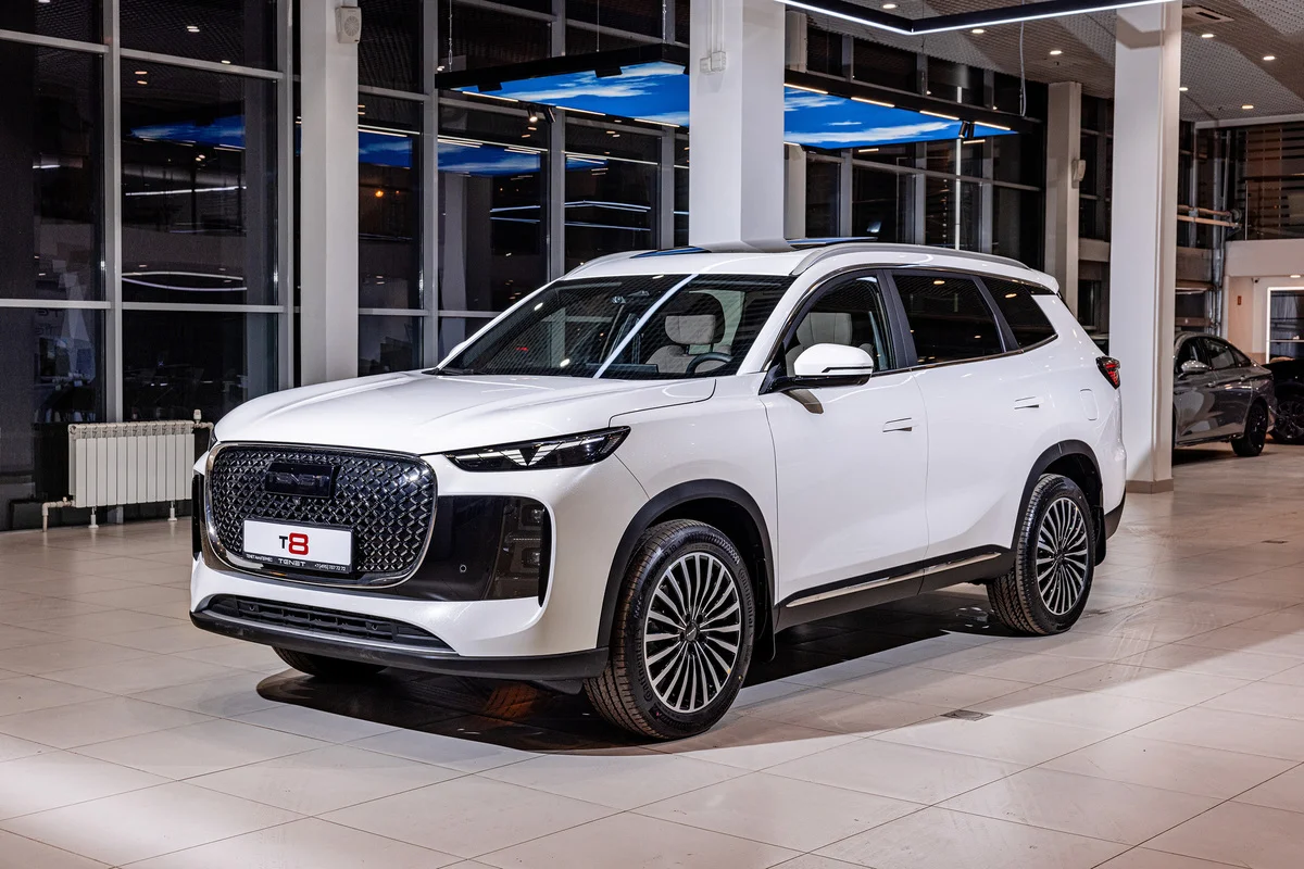 Фото TENET T8 I Ультра 4WD Искрящийся белый I 2025, №1