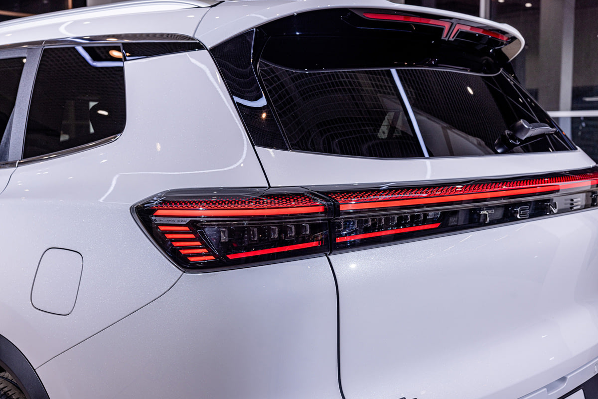 Фото TENET T8 I Ультра 4WD Искрящийся белый I 2025, №8