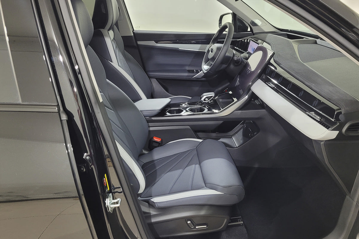 Фото VOLGA K40 I Премиум Черный металлик I 2026, №7