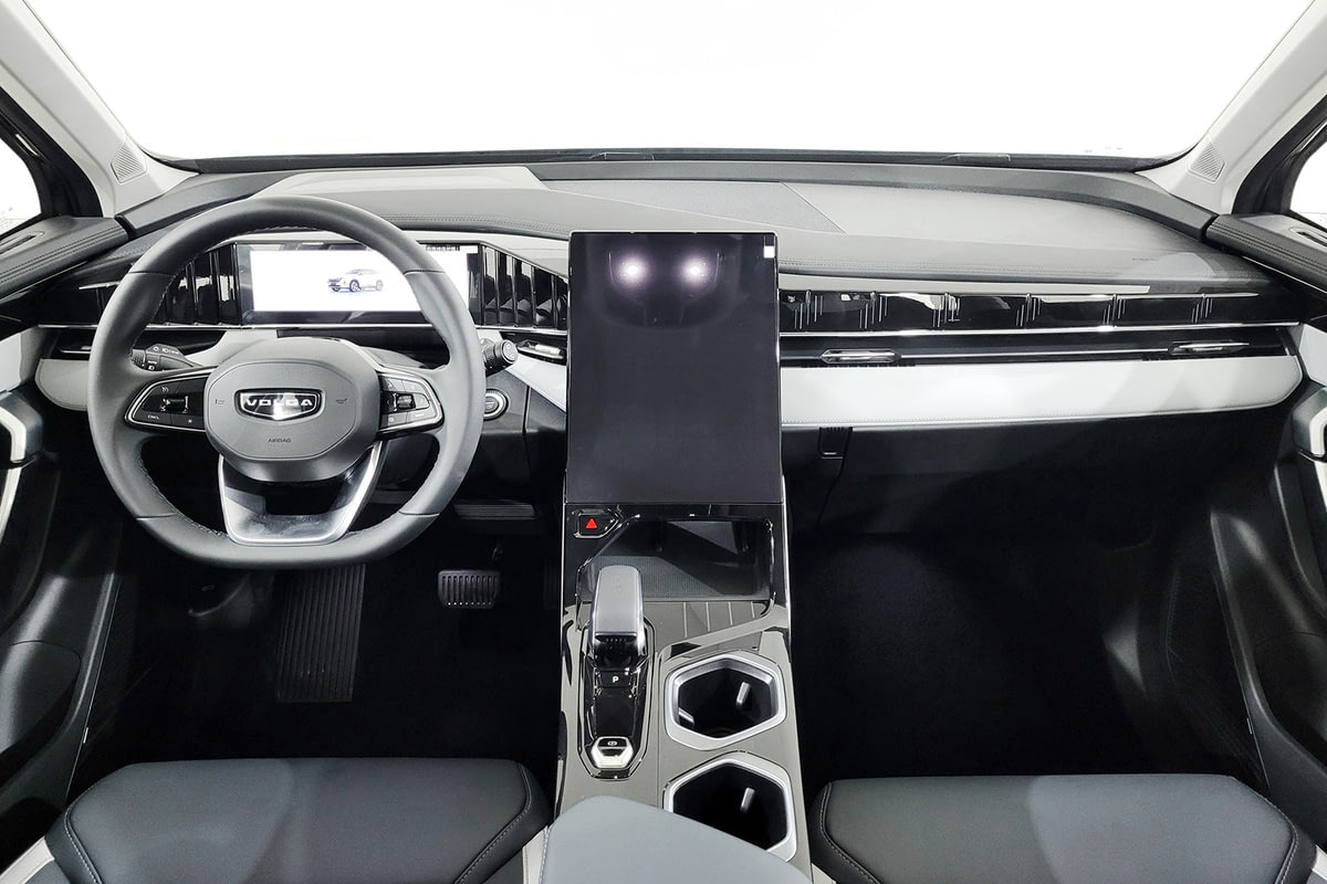 Фото VOLGA K40 I Стандарт Черный металлик I 2026, №5