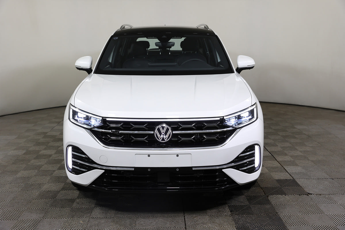 Фото Volkswagen Tayron I Рестайлинг R-Line Pro Белый I Рестайлинг 2024, №4