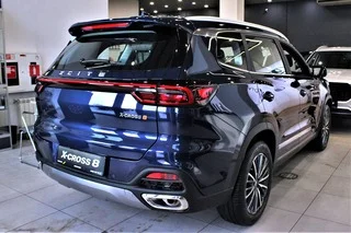 Фото XCITE X-Cross 8 Enjoy 4WD