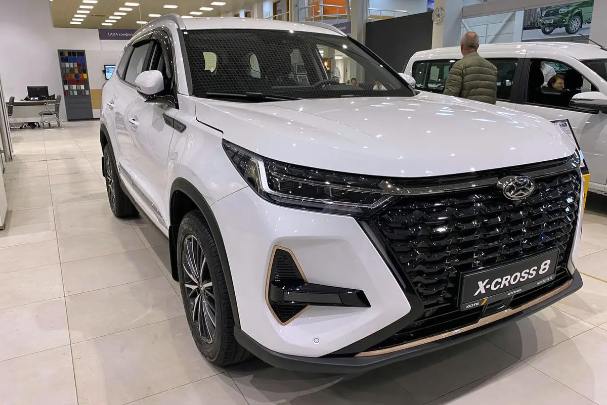 Фото XCITE X-Cross 8 I Рестайлинг Enjoy 4WD Искрящийся белый I РЕСТАЙЛИНГ 2024, №4