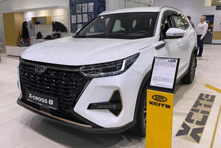 Фото XCITE X-Cross 8 Enjoy 4WD