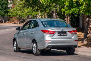 Фото экстерьера CHANGAN Alsvin №15