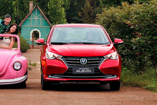 Фото экстерьера CHANGAN Alsvin №7