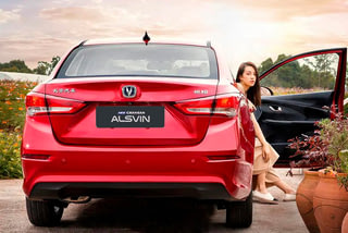 Фото экстерьера CHANGAN Alsvin №6