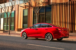 Фото экстерьера CHANGAN Eado PLUS №2