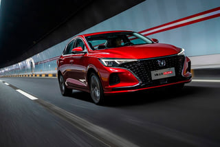 Фото экстерьера CHANGAN Eado PLUS №14