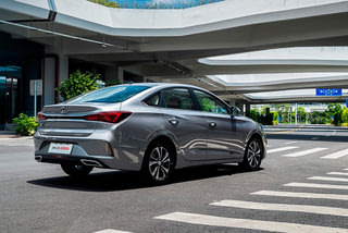 Фото экстерьера CHANGAN Eado PLUS №20