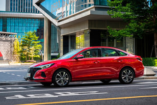 Фото экстерьера CHANGAN Eado PLUS №19