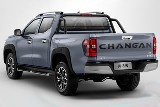 Фото экстерьера CHANGAN Hunter Plus №4