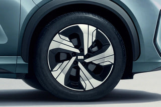 Фото экстерьера GEELY EX5 №10