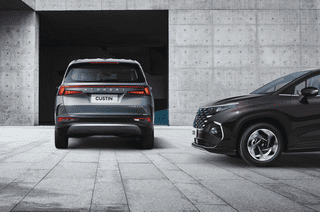 Фото экстерьера HYUNDAI Custin №5