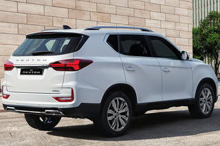 Фото экстерьера KGM Rexton №10