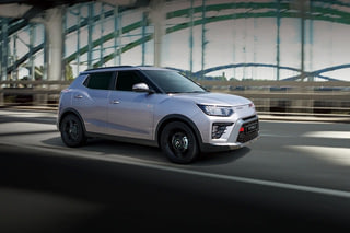 Фото экстерьера KGM Tivoli №3