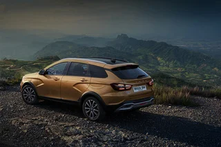 Фото экстерьера LADA Vesta SW Cross №8