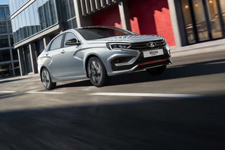 Фото экстерьера LADA Vesta SW Sport (универсал спорт) №1