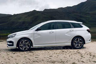Фото экстерьера LADA Vesta SW Sportline №13