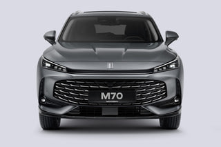 Фото экстерьера Москвич М70 №3