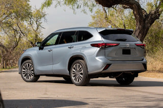 Фото экстерьера TOYOTA Highlander №6