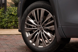 Фото экстерьера TOYOTA Highlander №15