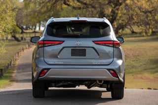 Фото экстерьера TOYOTA Highlander №8