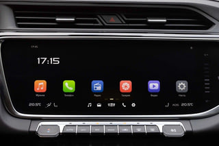 Фото интерьера BELGEE X70 NEW №5