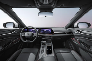 Фото интерьера CHANGAN CS35 MAX №1