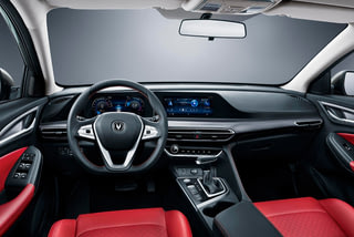 Фото интерьера CHANGAN Eado PLUS №2