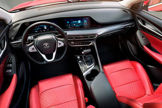 Фото интерьера CHANGAN Eado PLUS №3