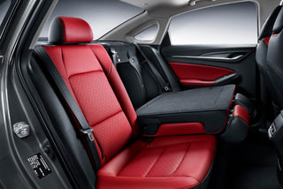 Фото интерьера CHANGAN Eado PLUS №16