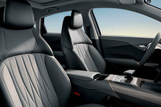 Фото интерьера CHANGAN Lamore №3