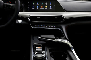 Фото интерьера CHANGAN UNI-T №3