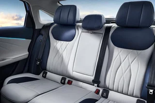 Фото интерьера CHERY Arrizo 8 №11